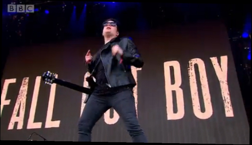 Fall Out Boy - My Songs Know What You Did In The Dark Big Weekend 2015