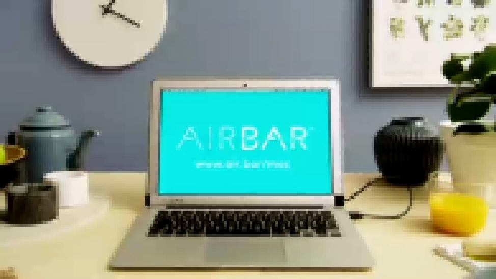 Аксессуар AirBar, позволяющий сделать экран любого ноутбука, сенсорным.