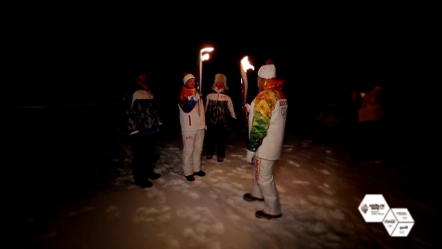 Эстафета Олимпийского Огня на Северном Полюсе