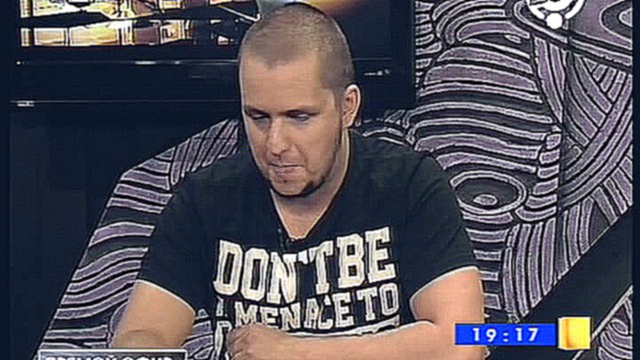Рэппер Коля Найк в гостях у Сергея Елгазина на телеканале 