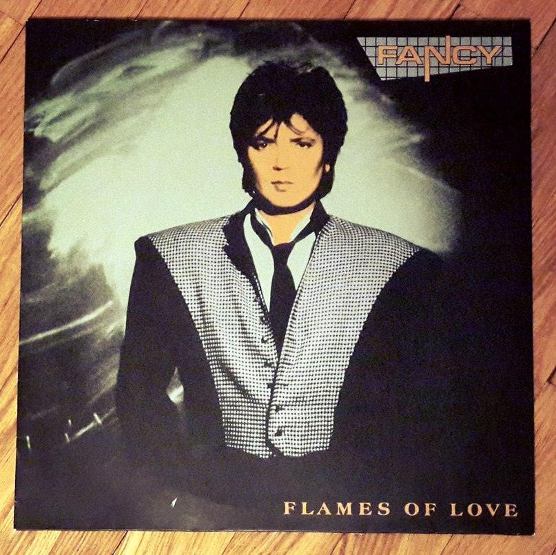 03/ Fancy - '' Flames Of Love '98 '' [MC's Radio Mix]
