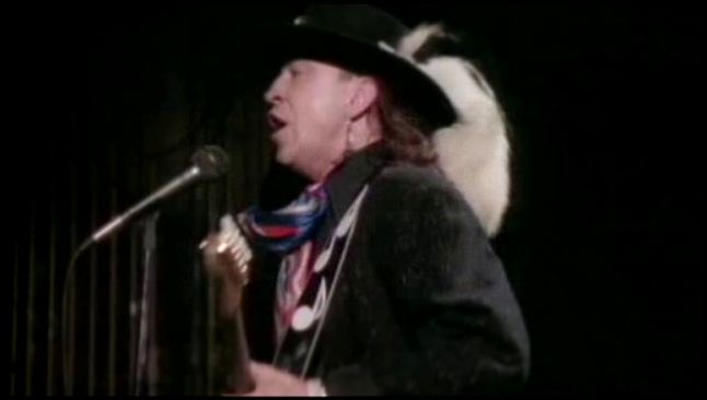 STEVIE RAY VAUGHAN -  Superstition 