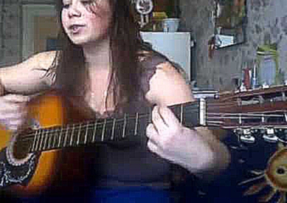 Красивая девушка шикарно поёт.Армейская песня.