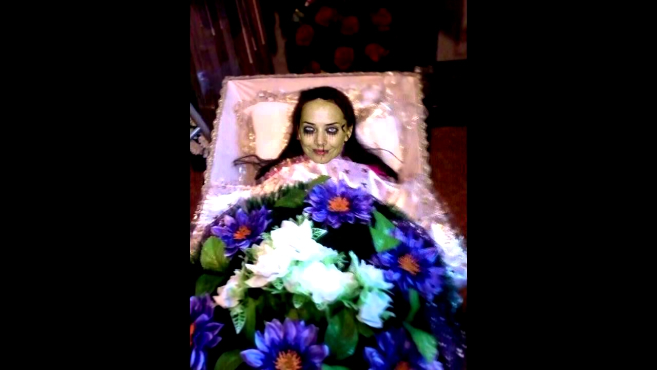 Когда пройдут похороны погибших крокус сити. Смерть Жанны Фриске. Похороны Фриске. Похороны Жанны Фриске фото.