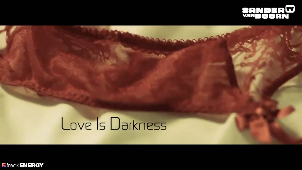 Sander van Doorn feat. Carol Lee - Love Is Darkness (Radio Edit) 2011